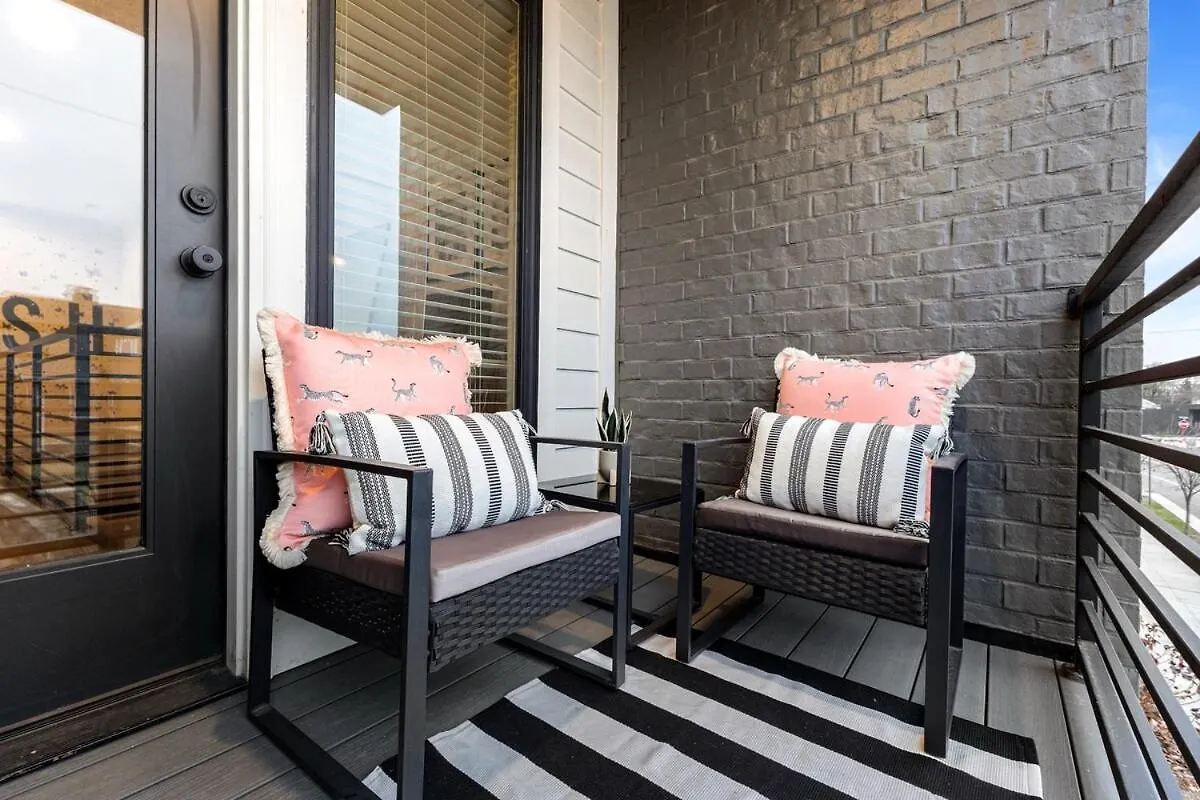 14 Bed Luxe Nashville Retreat With Game Room & Perfect For Large Groups! 0*,
