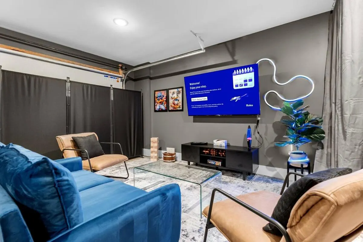 14 Bed Luxe Nashville Retreat With Game Room & Perfect For Large Groups! 0*,