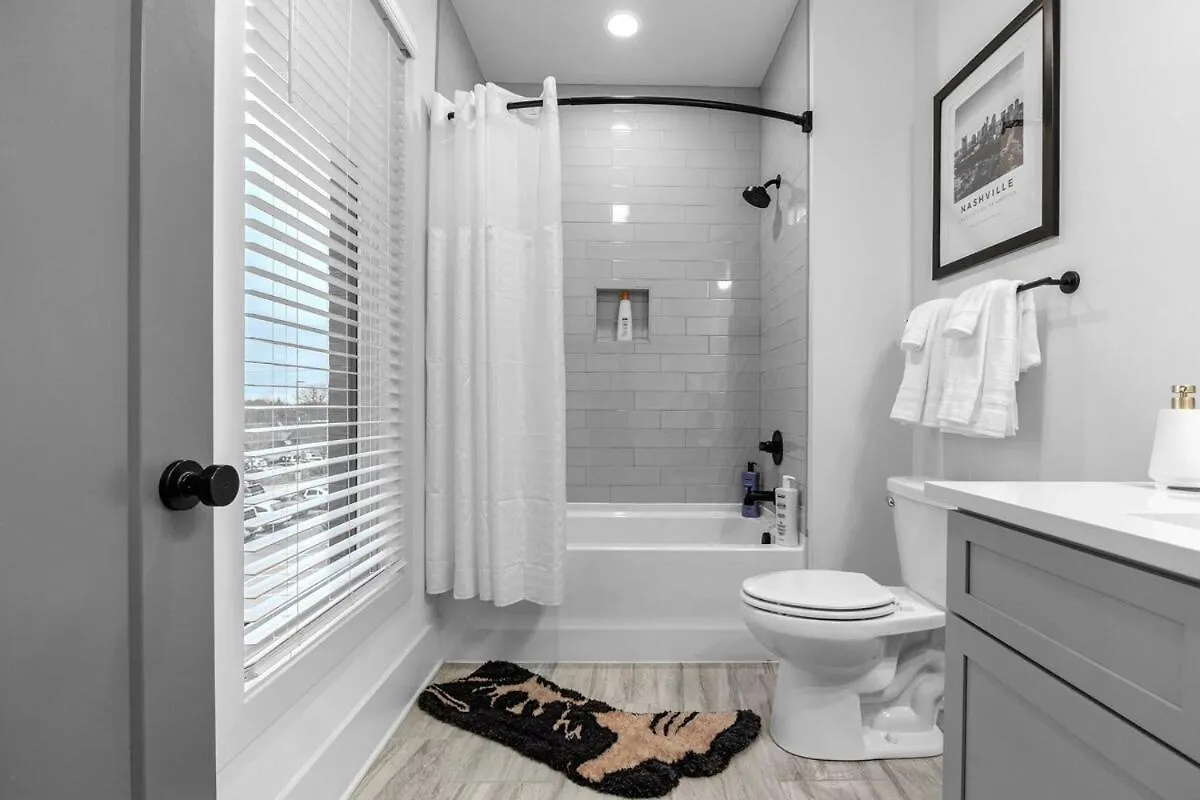 14 Bed Luxe Nashville Retreat With Game Room & Perfect For Large Groups! Dom wakacyjny