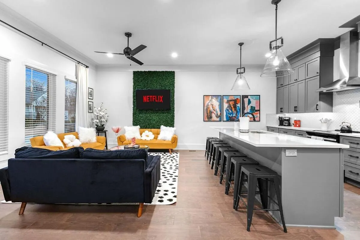 14 Bed Luxe Nashville Retreat With Game Room & Perfect For Large Groups! Stany Zjednoczone Ameryki