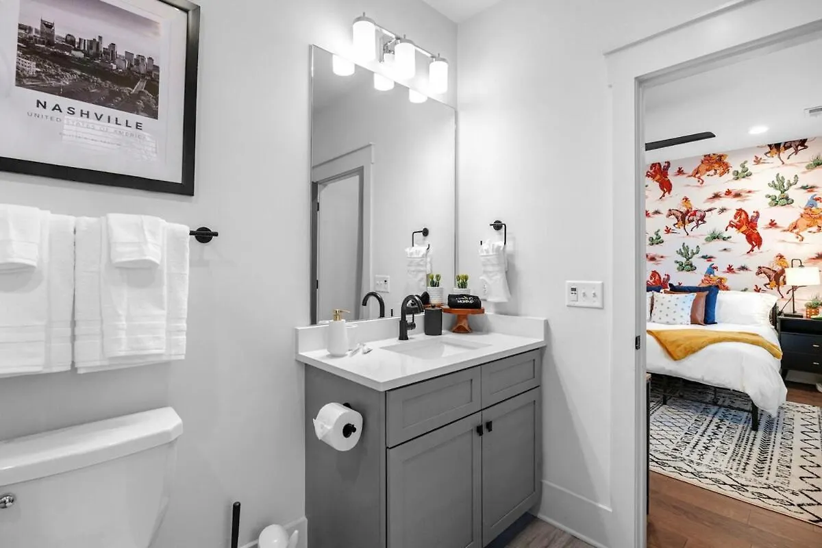 14 Bed Luxe Nashville Retreat With Game Room & Perfect For Large Groups!
